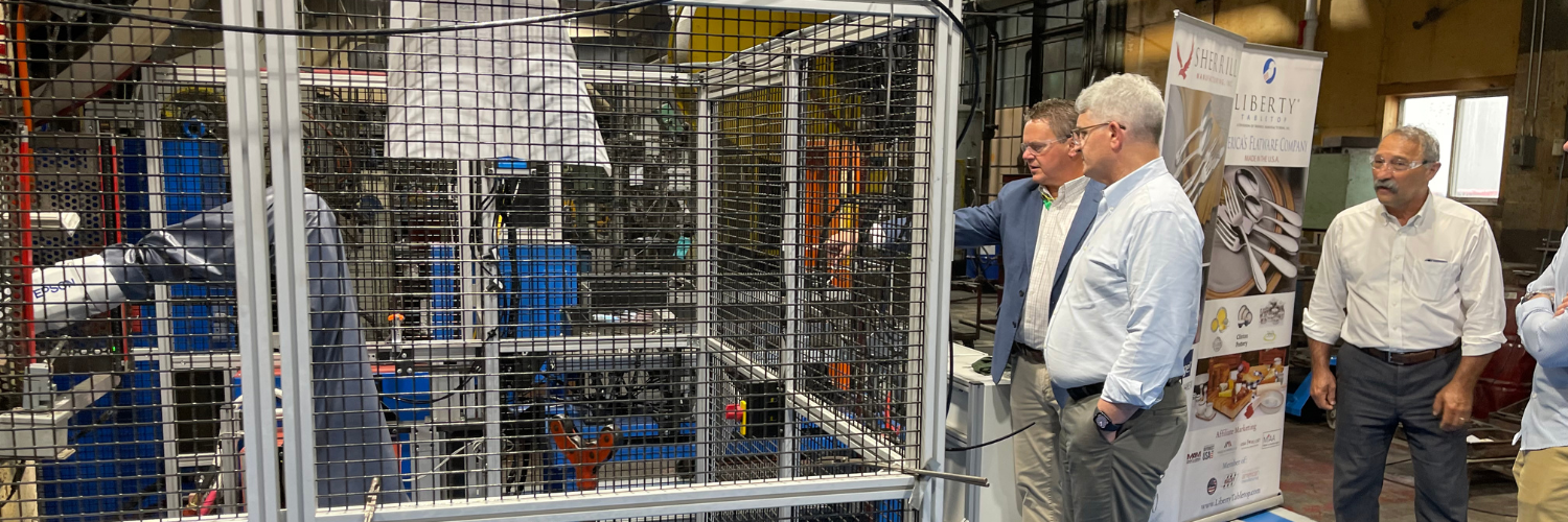 Rep. Williams tours Sherrill Manufacturing, Liberty Tabletop