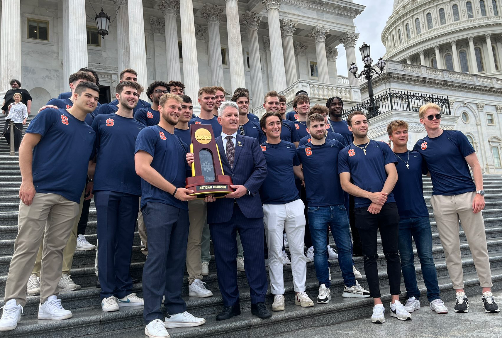 Rep. Williams welcomes SU Men's Soccer Champions to DC